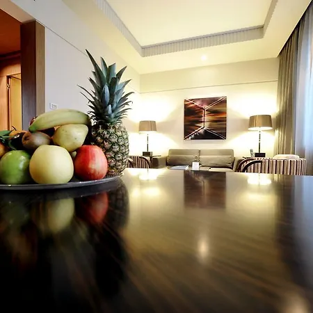 מלון Allegroitalia Golden Palace 5*