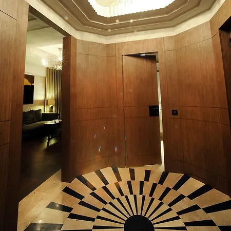 Allegroitalia Golden Palace 5* טורינו